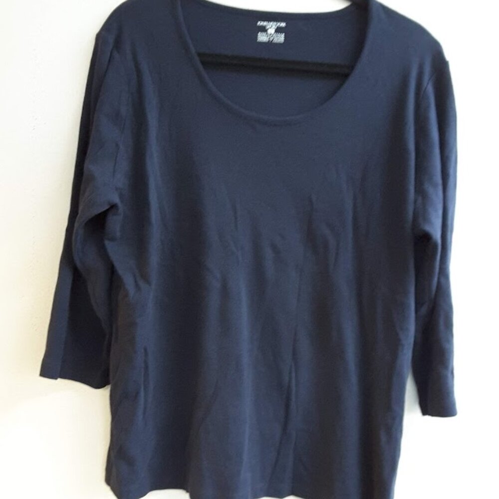 Navy Blue 3/4 sleeve shirt